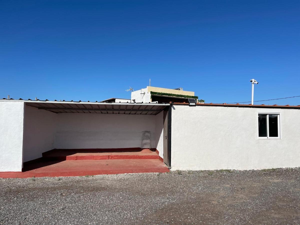 Maison d'hôtes Valtisya Pool And Airport à Telde Extérieur photo